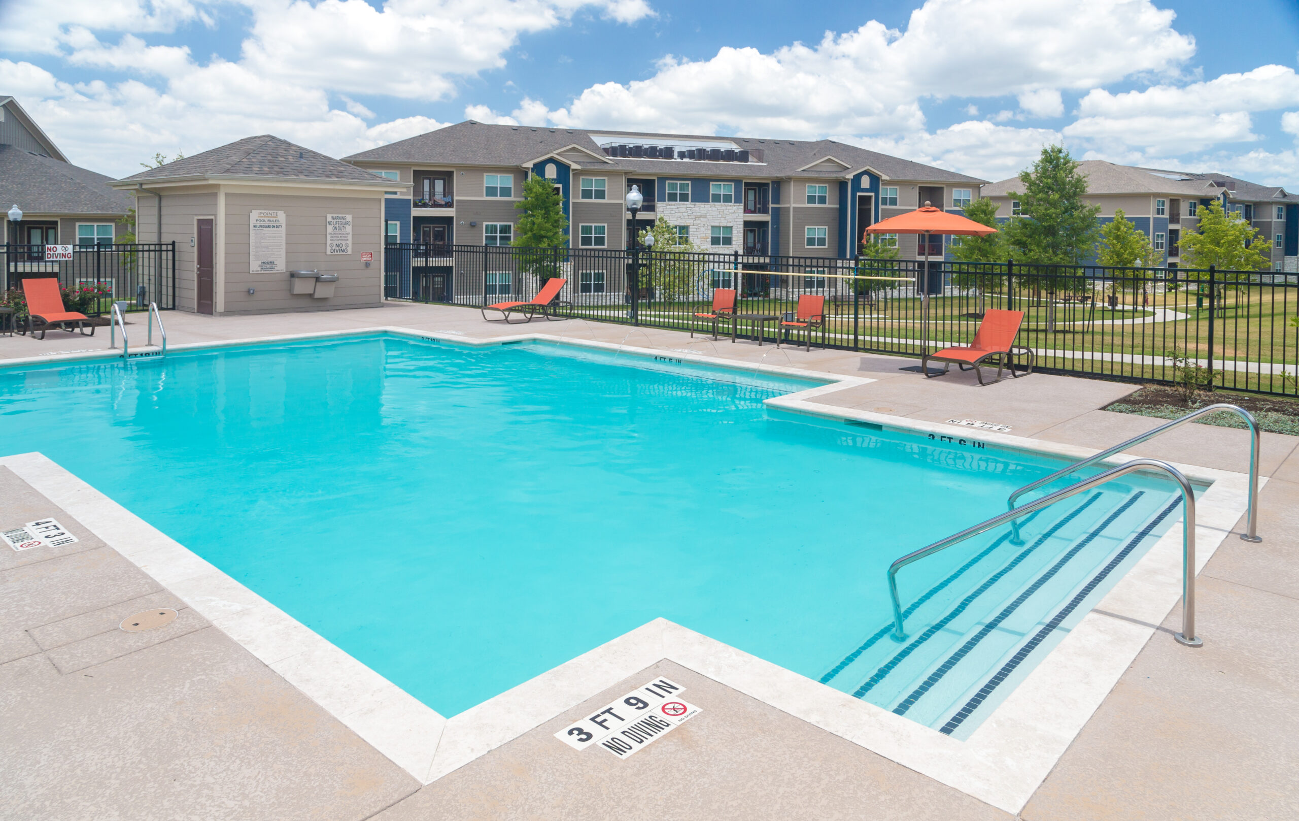 Pool at the Pointe at Ben White apartments