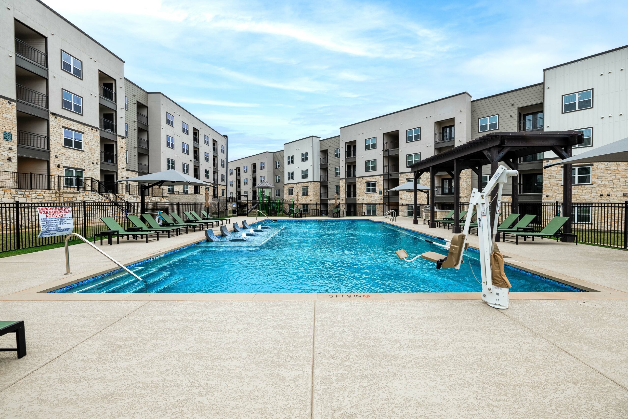 Oak Creek Pool
